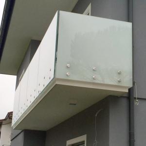 Parapetto Bianco Latte